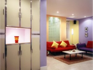现代风格硅藻泥装修效果图 客厅彩虹色硅藻泥墙面图片